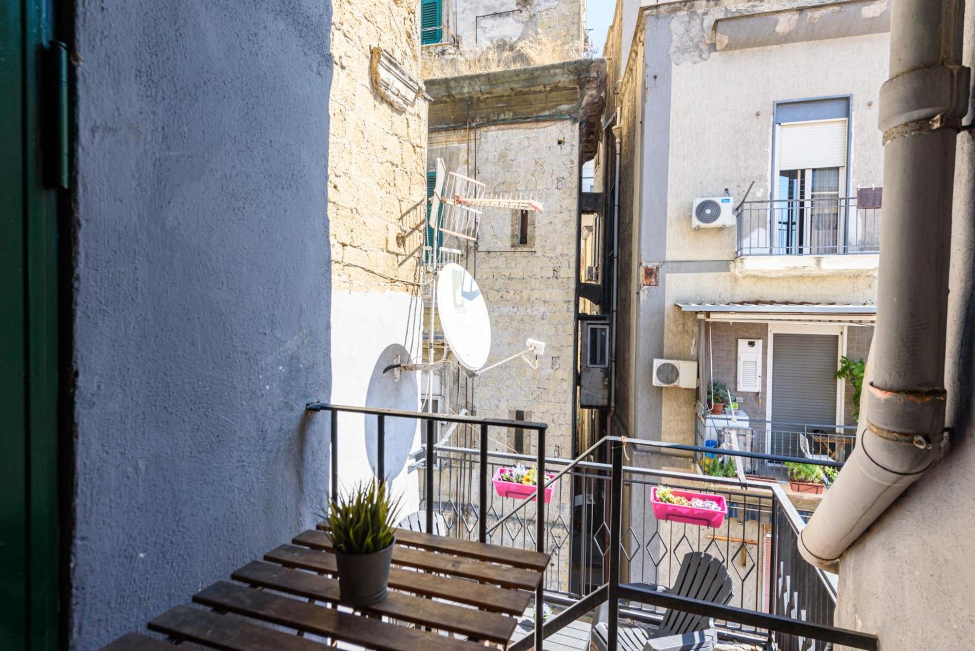 La Terrazzina Sul Porto Lägenhet Neapel Exteriör bild